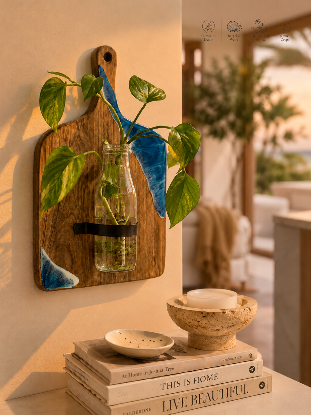 Tideform Wall Vase Accent
